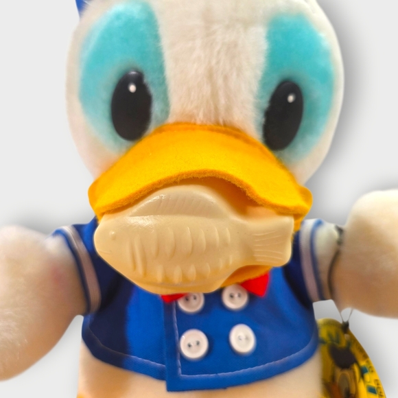 1970s NWT Disney Plush Doll Vintage Donald Duck "25cm" Retro Sun and Star Rare - Picture 7 of 9
